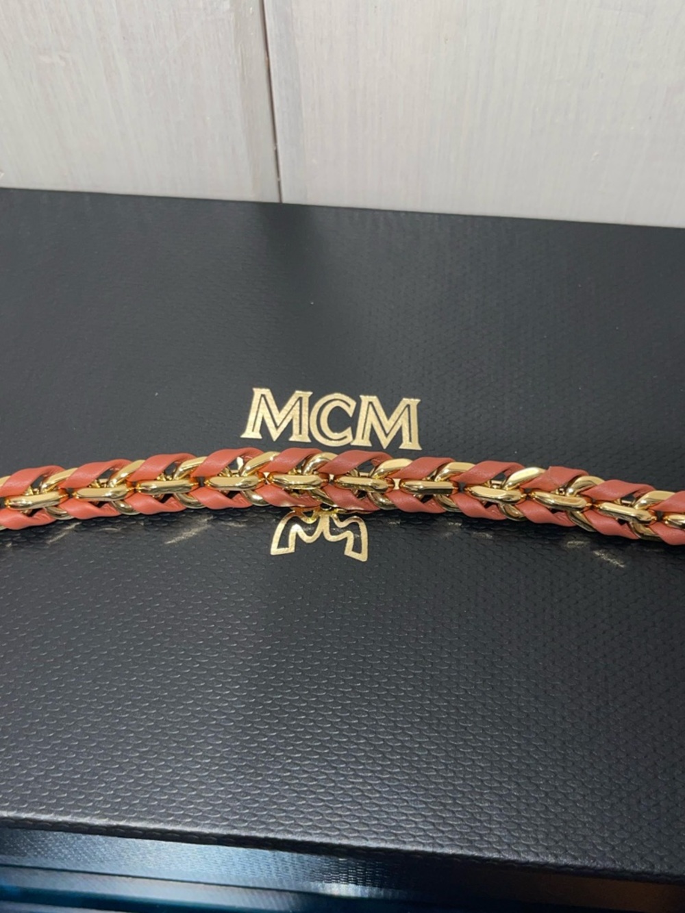 MCM Diamond Chain Wallet in Calfskin Large in Brown NWT full inclusion - Picture 10 of 11